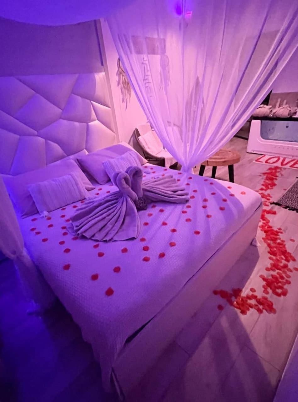 Villa Cocoon - Love Room Cocooning & 50 Nuances Cuges-les-Pins Zewnętrze zdjęcie